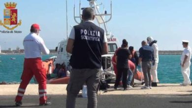 Migranti - scafisti - fermi - ragusa - pozzallo