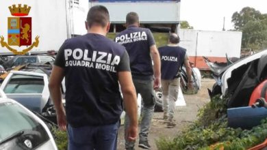 auto rubate - deposito - vittoria - polizia - denunce