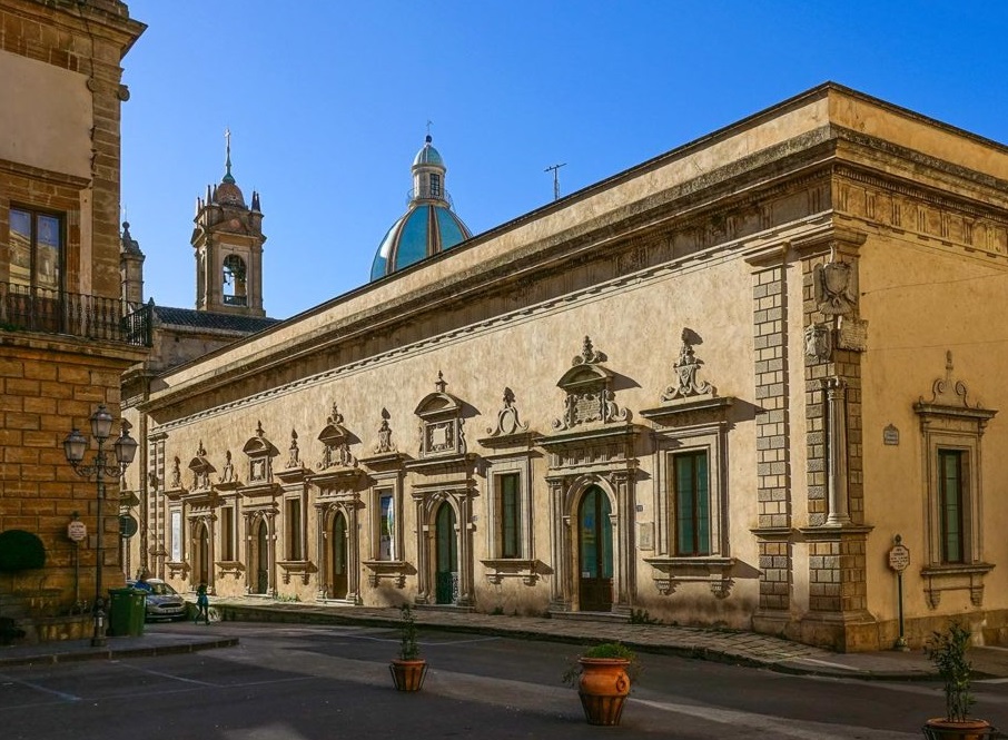 Caltagirone - Corte Capitaniale