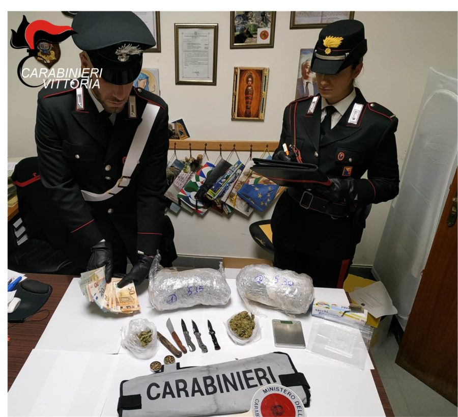 droga - arresto - pusher - carabinieri - Vittoria