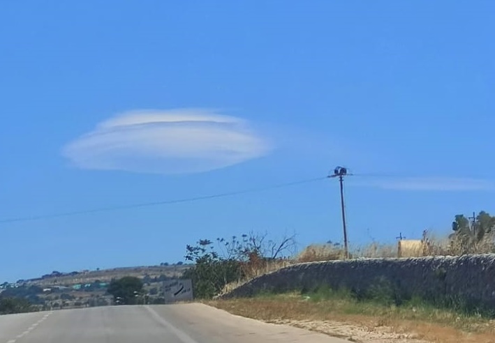 nuvola ufo - ragusa