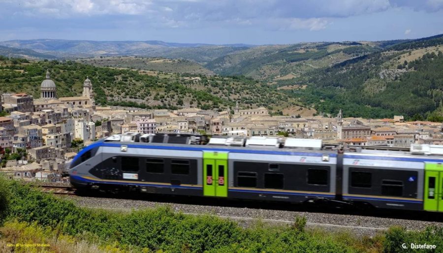 Ragusa - Barocco line - treni