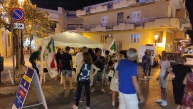 scoglitti - strisce blu