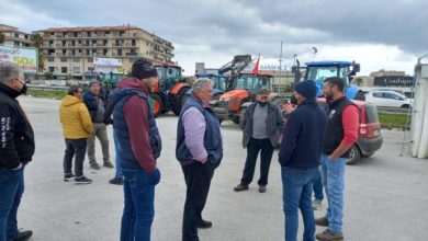 operatori agricoli - protesta